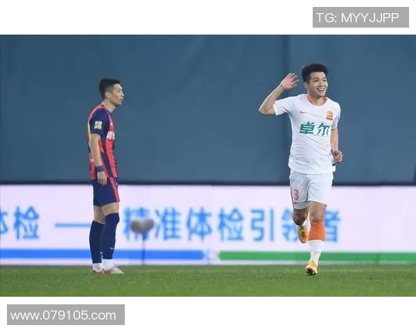 武汉网球队的默契配合与战术分析探讨