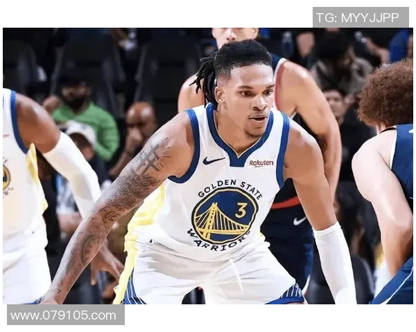 勇士替补挖双核!理查德统治攻守打成最佳配角,霍福德关键球破局 勇士替补挖双核!理查德统治攻守打成最佳配角,霍福德关键球破局